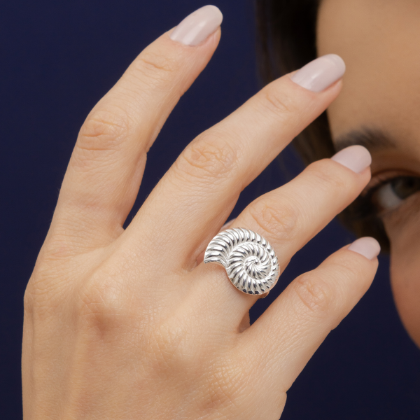 Anel Regulável em Prata 925 Concha Caracol
