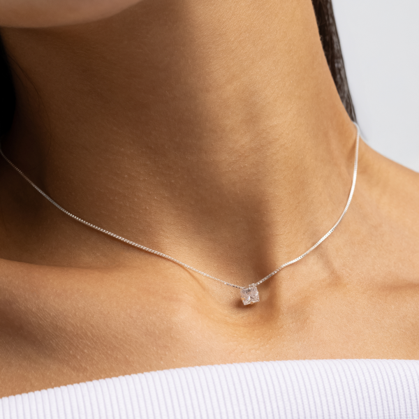 Gargantilha em Prata 925 Pedra Quadrada P