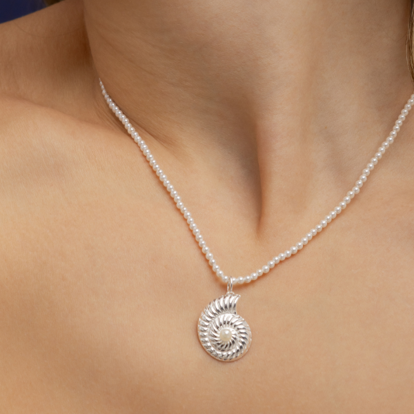 Pingente em Prata 925 Concha Caracol com Pérola